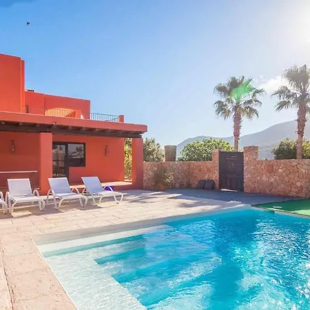 Casa Roja Ibiza Villa *